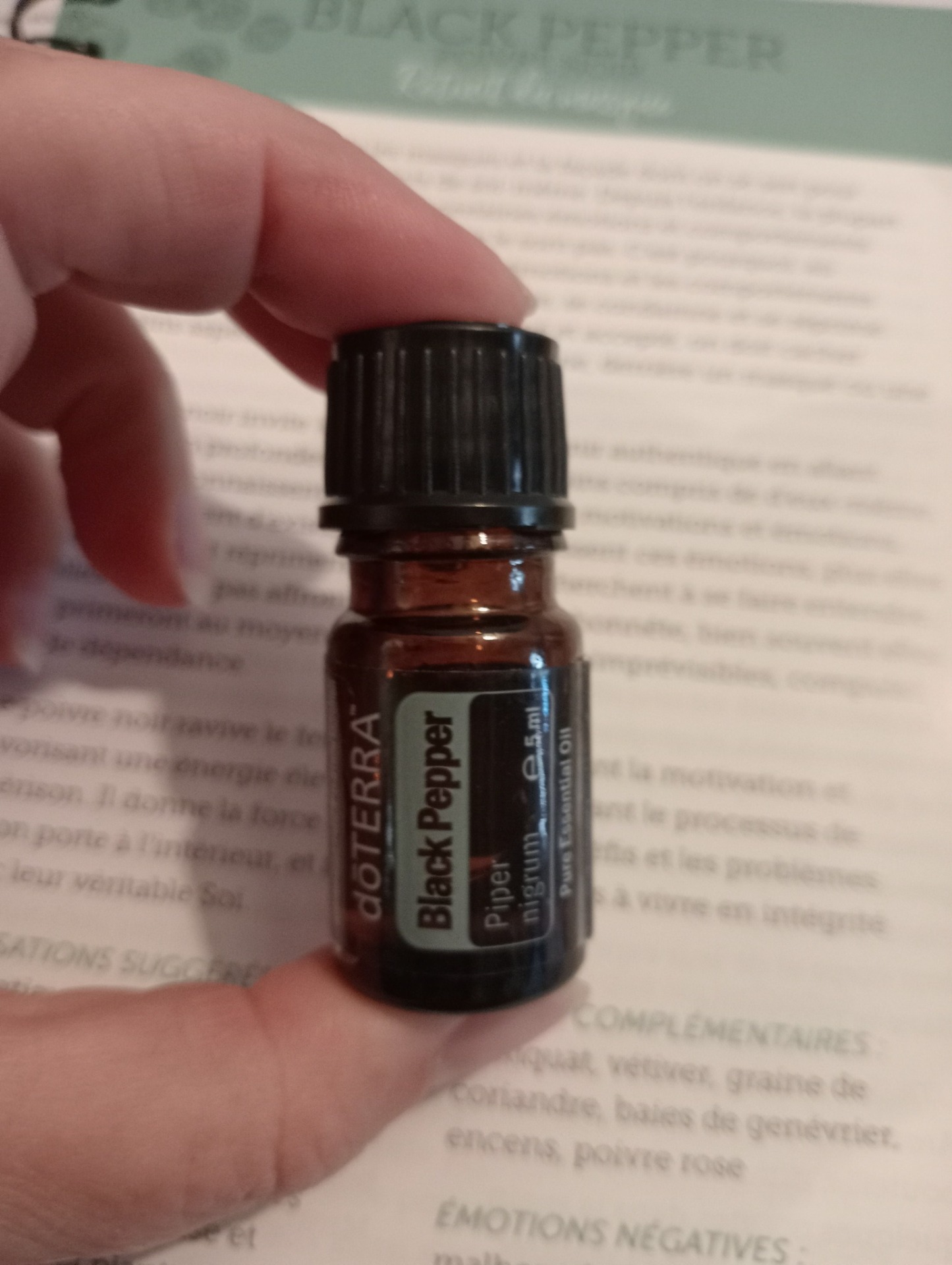 Révélation et Régulation des Emotions